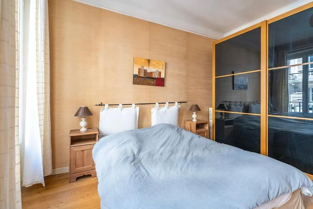 Creative Artist'S Retreat In Paris Apartment